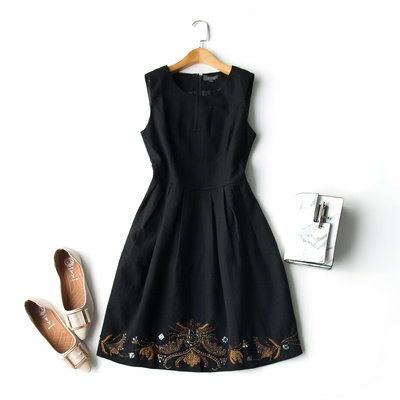 服裝產(chǎn)品拍攝全攻略 靜物、掛拍、平鋪及模特拍攝技巧